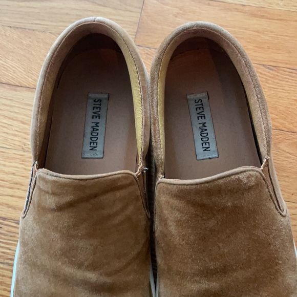 Steve Madden Sneaker - Picture 5 of 6